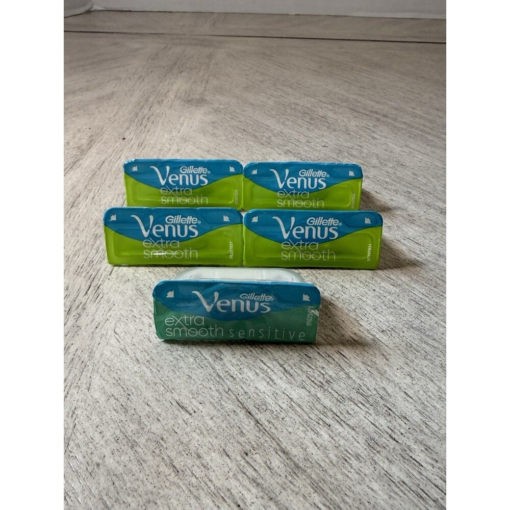 Gillette Venus Extra Smooth Sensitive Women's Razor Blade Refill Cartridge 5